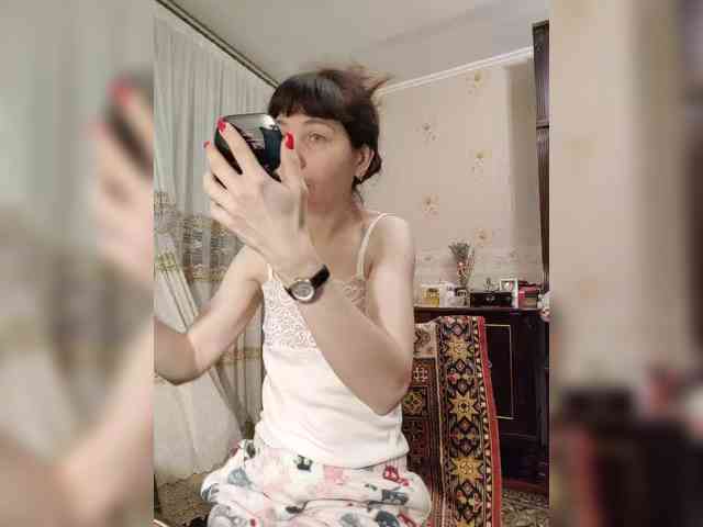 caroliiine Live Webcam on BongaCams