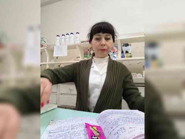 caroliiine Live Webcam on BongaCams