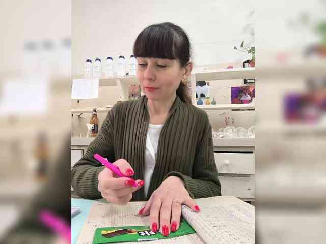 caroliiine caroliiine