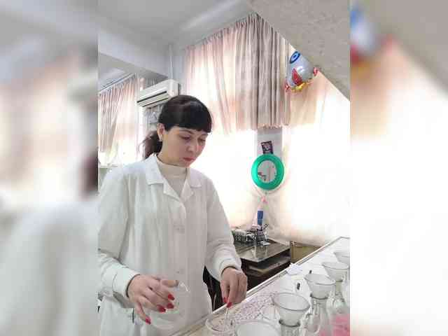 caroliiine Live Webcam on BongaCams