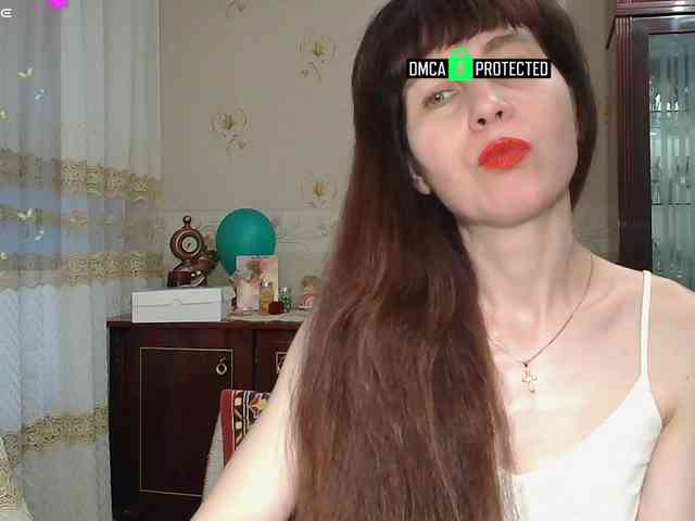 adult cam show Caroliiine