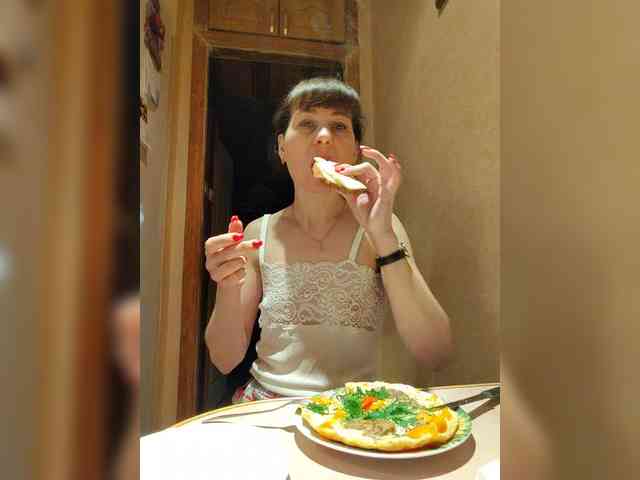 caroliiine Live Webcam on BongaCams