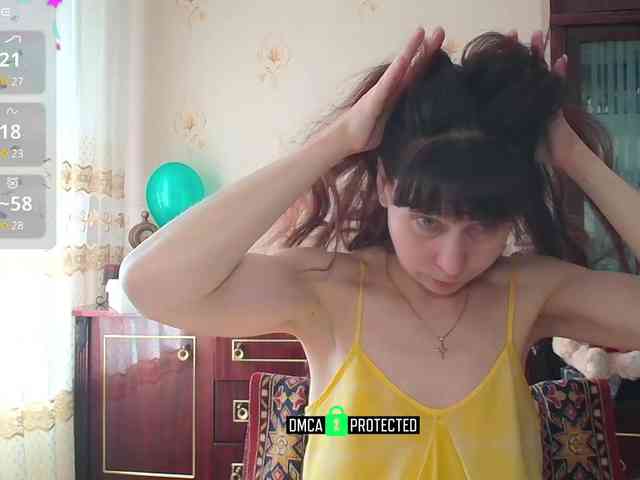 caroliiine webcam