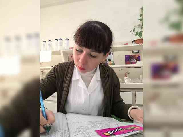 caroliiine Live Webcam on BongaCams