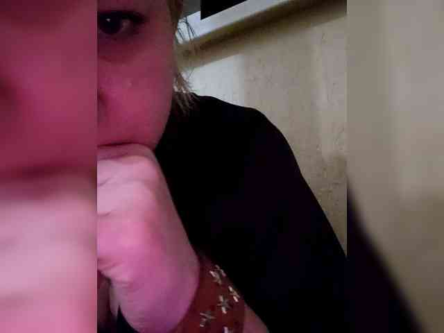 upskirt cam Honey-Alexa