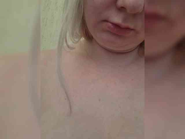 Honey-Alexa webcam