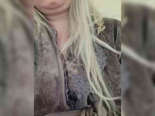 Honey-Alexa webcam