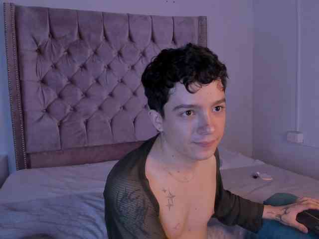 ShyClove Live Webcam on BongaCams ShyClove Live Webcam on BongaCams