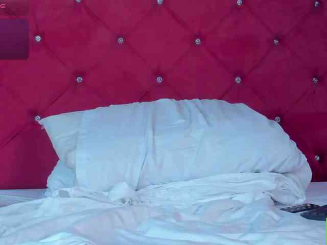 Eris-Rose webcam