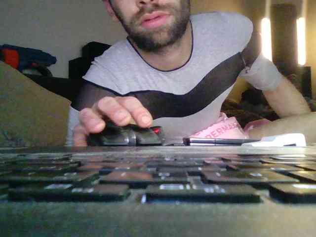BlUmEEE89 Live Webcam on BongaCams
