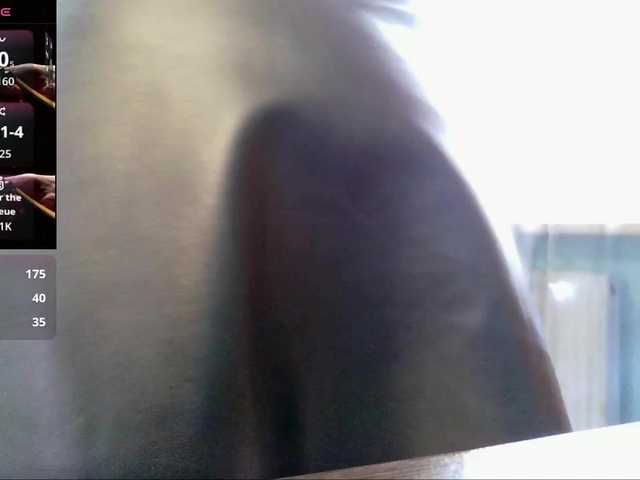 anya1010's BongaCams show and profile