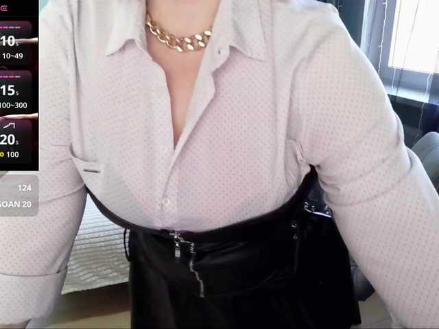 anya1010's BongaCams show and profile