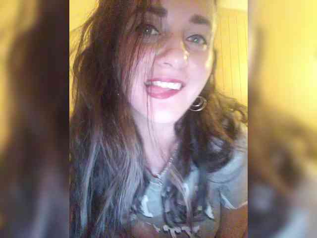 Kamila1122 webcam
