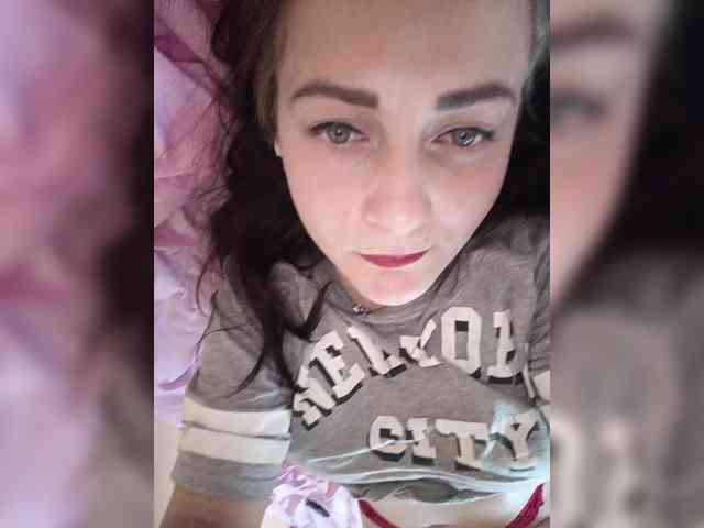 Kamila1122 webcam