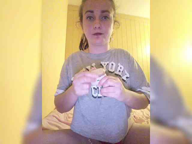 Kamila1122 webcam