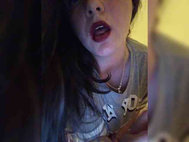 Kamila1122 webcam