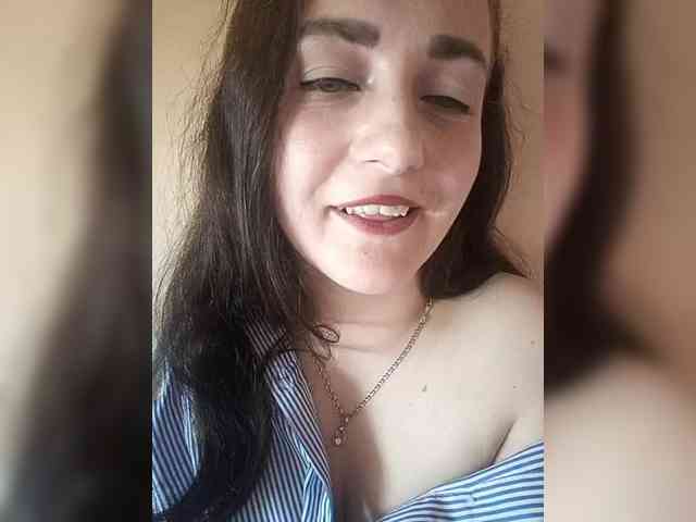 Kamila1122 webcam