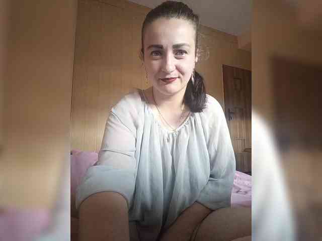 Kamila1122 webcam