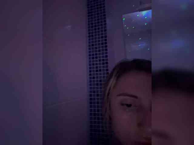 CamillaSweetty webcam