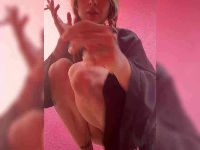 CamillaSweetty webcam