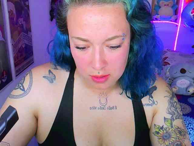 ElectricSapphire webcam