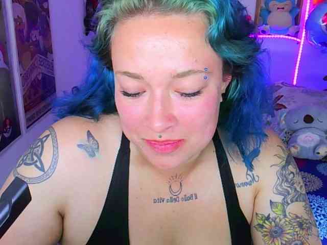 ElectricSapphire webcam