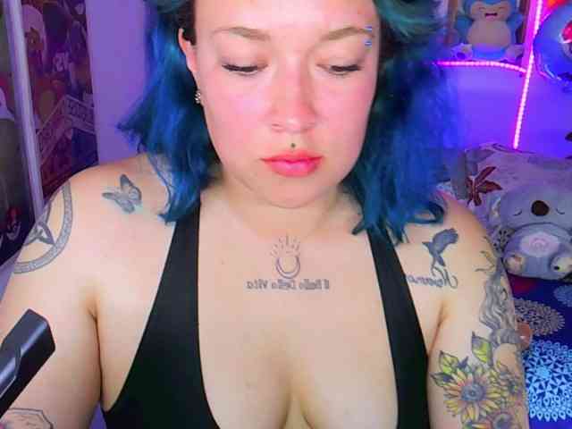 ElectricSapphire webcam