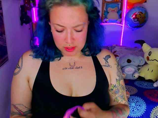ElectricSapphire webcam