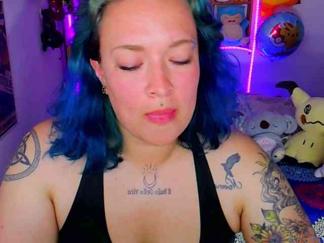 ElectricSapphire webcam
