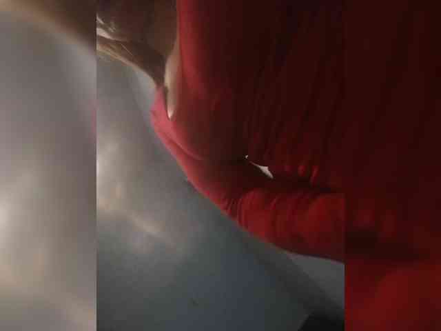 BarbieInBondage webcam