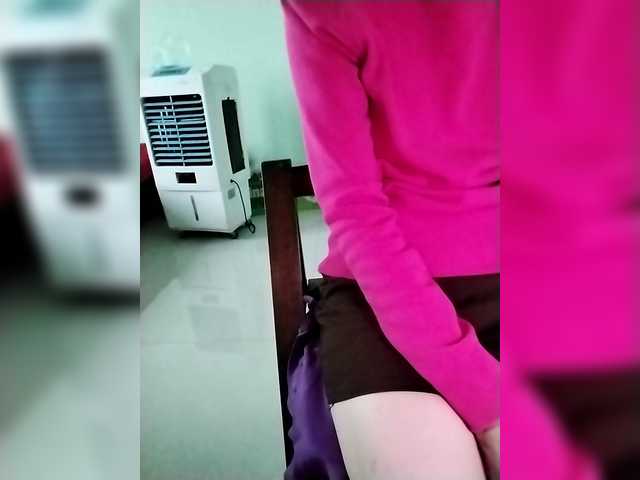 Moon18x's BongaCams show and profile