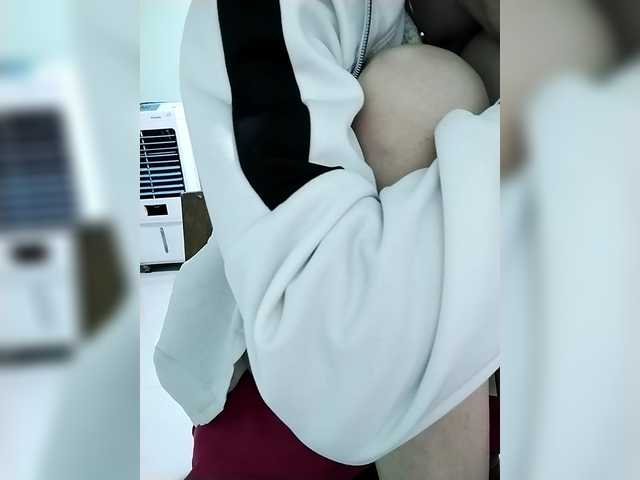 Moon18x's BongaCams show and profile