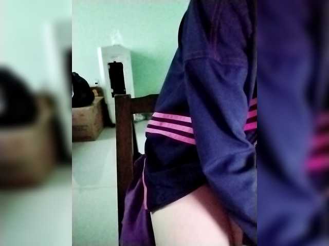 Moon18x's BongaCams show and profile