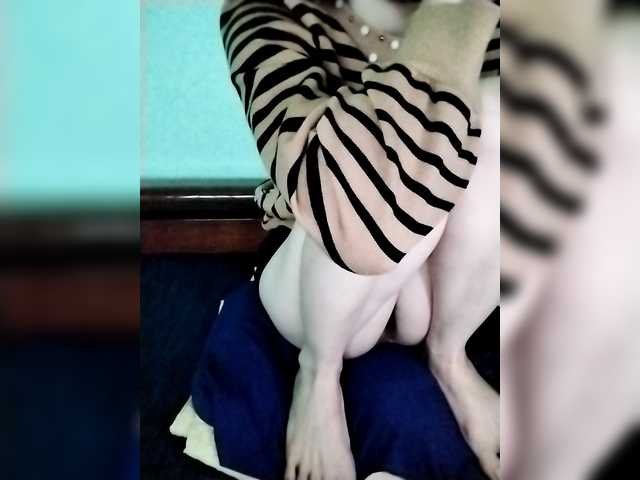 Moon18x's BongaCams show and profile