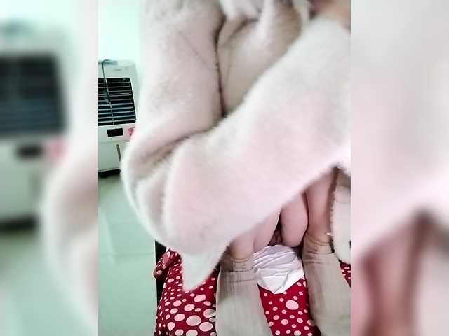 Moon18x's BongaCams show and profile