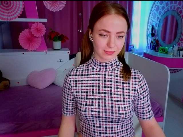 -milla---'s BongaCams show and profile