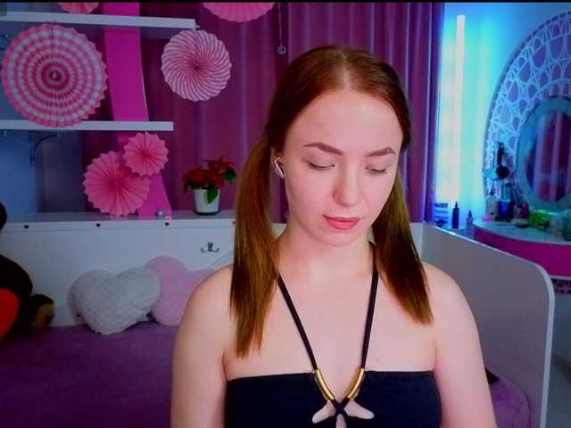 -milla---'s BongaCams show and profile