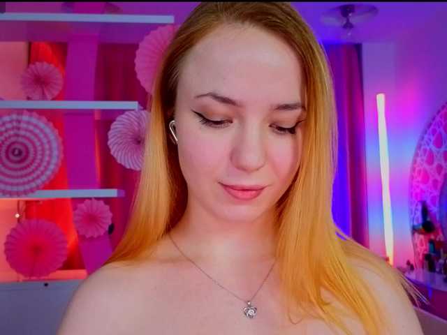 -milla---'s BongaCams show and profile