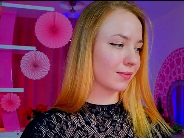 -milla---'s BongaCams show and profile