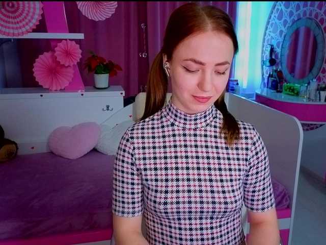 -milla---'s BongaCams show and profile