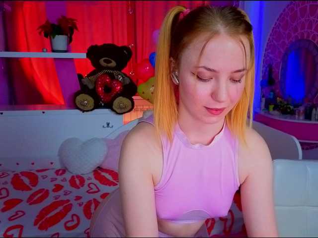 -milla---'s BongaCams show and profile