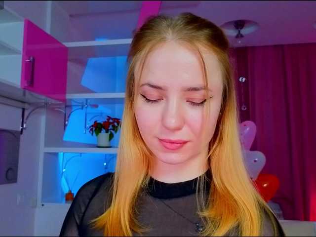 -milla---'s BongaCams show and profile