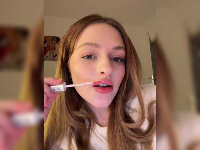 mandarinkaa's BongaCams show and profile