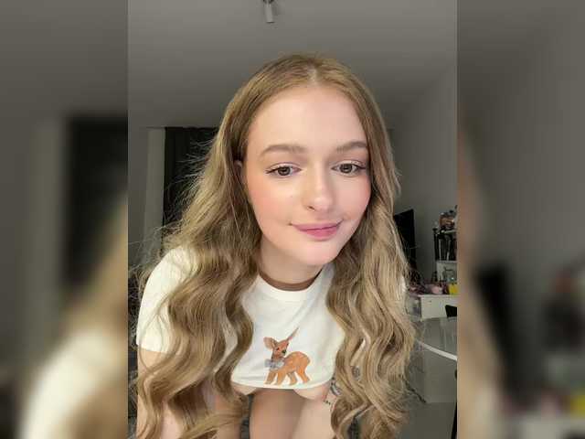 mandarinkaa's BongaCams show and profile