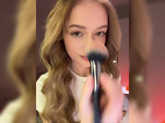 mandarinkaa's BongaCams show and profile