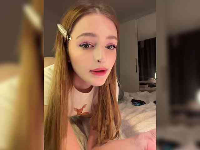 mandarinkaa Live Webcam on BongaCams