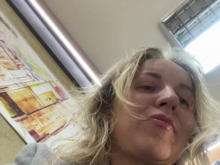 Lasiia Porn Show