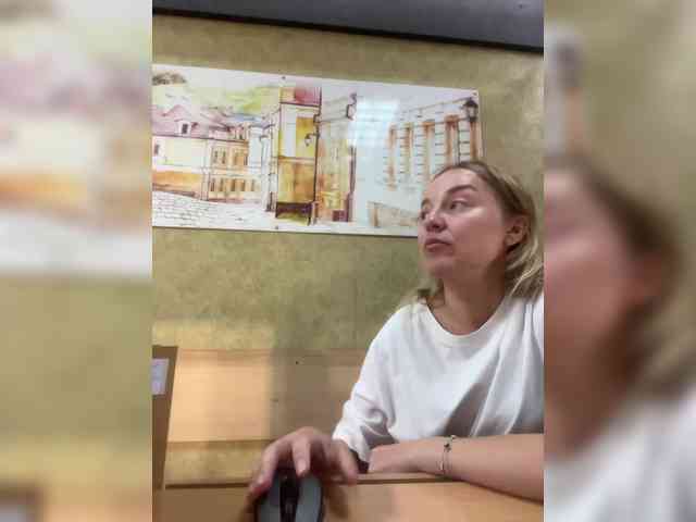 Lasiia webcam