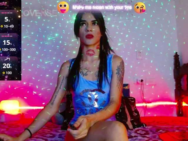 BabyNova's BongaCams show and profile