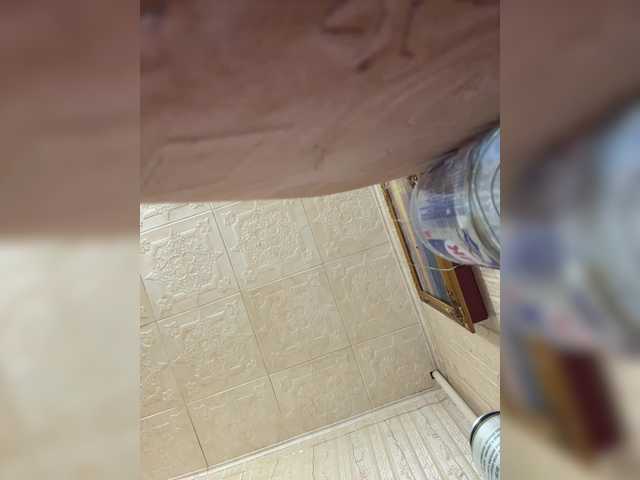 Letti28's BongaCams show and profile